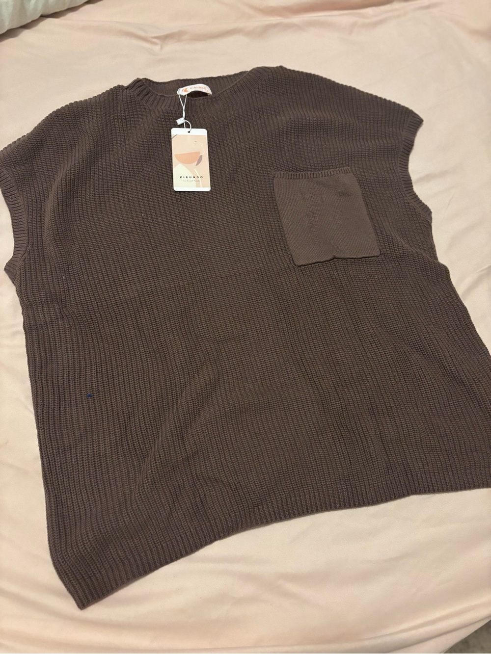 Crewneck Knit Shell with Pocket - Brown